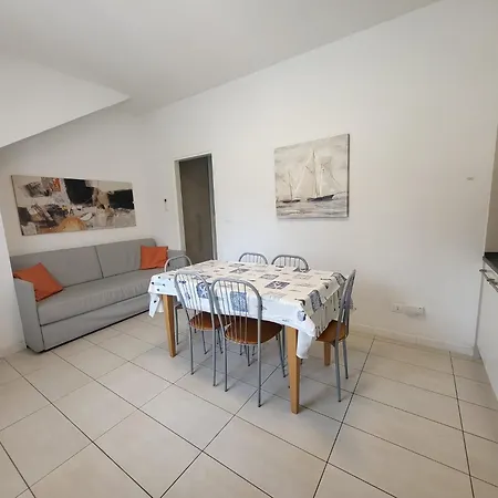 Equilio Family Apartment *
